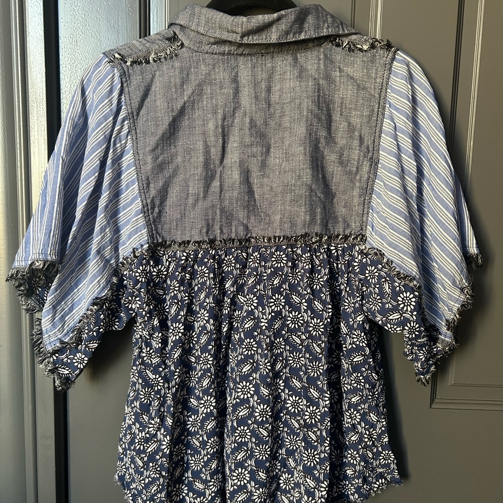 Ivy Jane Blue Floral and Striped Blouse - Picture 3 of 3